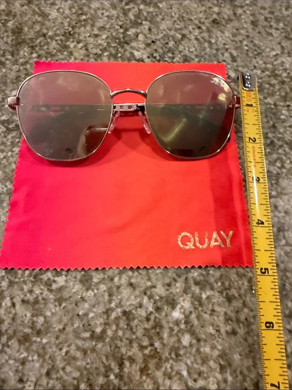 Quay Australia Round Metal Sunglasses with mirror Lenses